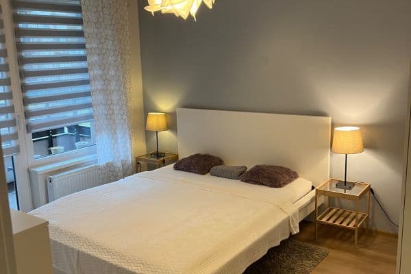 Predaj bytu 2-izbový 55 m², Zlochova, Praha Predaj bytu 2-izbový 55 m², Zlochova, Praha