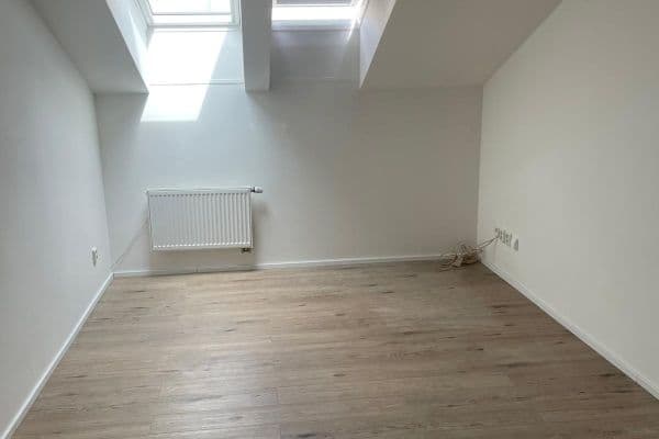 Prenájom bytu 2-izbový 54 m², Pechova, Brno Prenájom bytu 2-izbový 54 m², Pechova, Brno