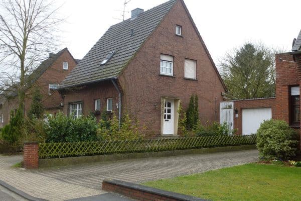 Prenájom domu 160 m², pozemek 720 m², Hubertusstr. 66, Rheurdt Prenájom domu 160 m², pozemek 720 m², Hubertusstr. 66, Rheurdt