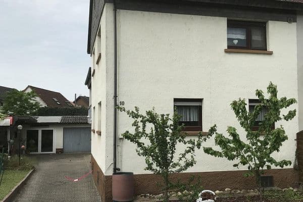 Predaj domu 130 m², pozemek 473 m², Oftersheim, Bádensko-Wurttembersko Predaj domu 130 m², pozemek 473 m², Oftersheim, Bádensko-Wurttembersko