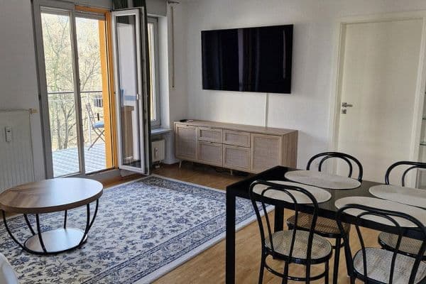 Prenájom bytu 2-izbový 51 m², München, Bavorsko Prenájom bytu 2-izbový 51 m², München, Bavorsko