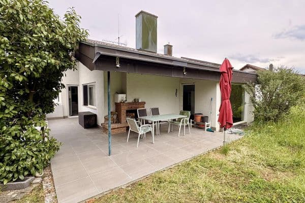 Predaj domu 203 m², pozemek 540 m², Unterriexingen Predaj domu 203 m², pozemek 540 m², Unterriexingen