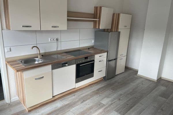 Prenájom bytu 1-izbový 40 m², Bochum Prenájom bytu 1-izbový 40 m², Bochum