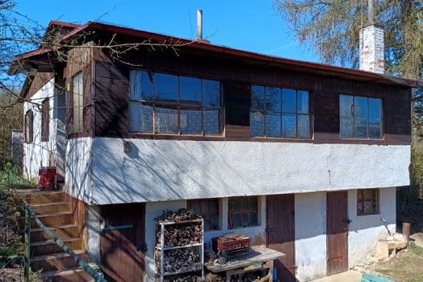Predaj rekreačného objektu 62 m², pozemek 504 m², Lesní, Zadní Třebaň Predaj rekreačného objektu 62 m², pozemek 504 m², Lesní, Zadní Třebaň