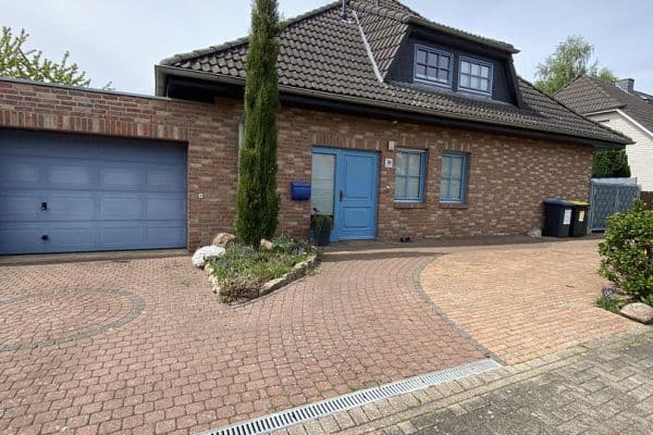 Predaj domu 208 m², pozemek 585 m², Hannover, Dolné Sasko Predaj domu 208 m², pozemek 585 m², Hannover, Dolné Sasko