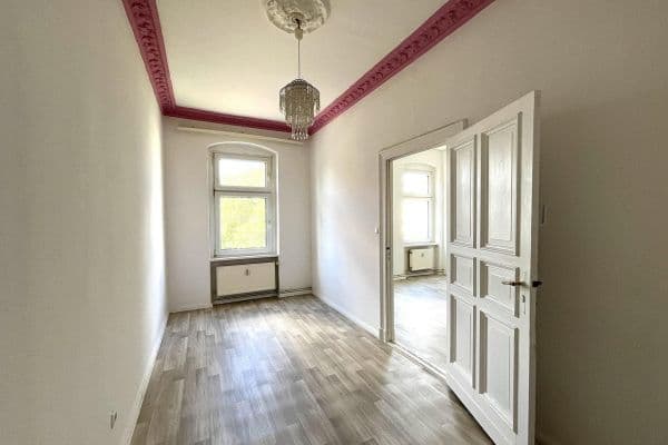 Prenájom bytu 2-izbový 49 m², Koloniestr. 37, Berlin, Berlín Prenájom bytu 2-izbový 49 m², Koloniestr. 37, Berlin, Berlín
