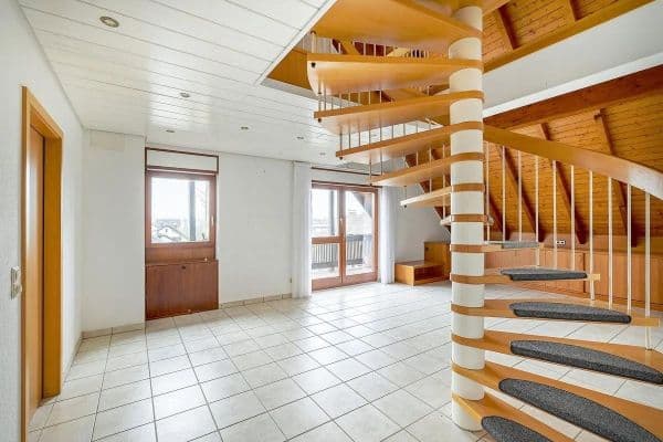 Prenájom bytu 3-izbový 115 m², Bachstraße 37, Rheinstetten-Mörsch Prenájom bytu 3-izbový 115 m², Bachstraße 37, Rheinstetten-Mörsch
