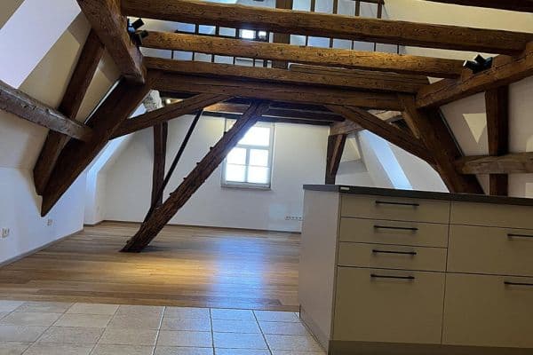 Prenájom bytu 2-izbový 101 m², Schwabach Prenájom bytu 2-izbový 101 m², Schwabach