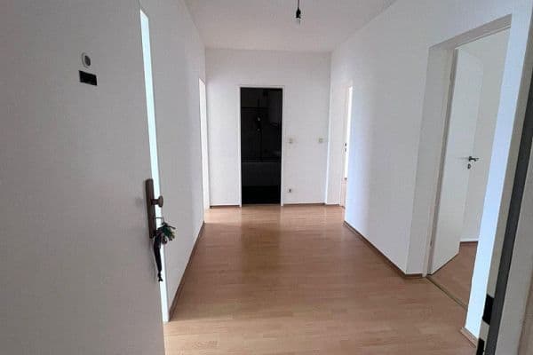 Prenájom bytu 3-izbový 70 m², Leibnizstr. 41, Heusenstamm Prenájom bytu 3-izbový 70 m², Leibnizstr. 41, Heusenstamm