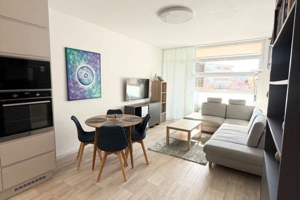 Predaj bytu 2-izbový 59 m², Mutěnická, Plzeň, Plzeňský kraj Predaj bytu 2-izbový 59 m², Mutěnická, Plzeň, Plzeňský kraj