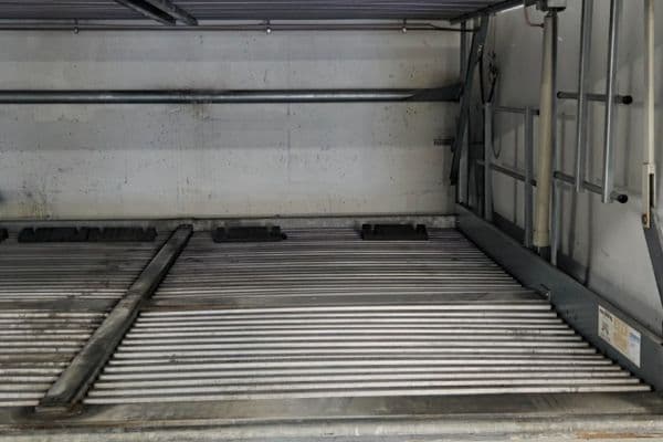 Prenájom garáže 12 m², Otradovická, Praha Prenájom garáže 12 m², Otradovická, Praha