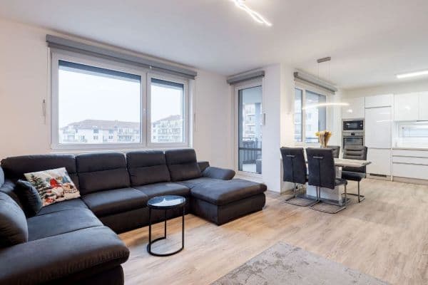 Predaj bytu 4-izbový 120 m², Padovská, Praha Predaj bytu 4-izbový 120 m², Padovská, Praha