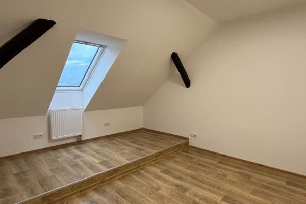 Prenájom bytu 3-izbový 60 m², Svitavská, Brno Prenájom bytu 3-izbový 60 m², Svitavská, Brno