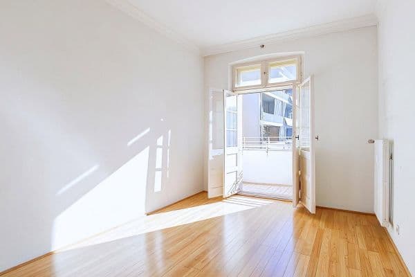 Predaj bytu 3-izbový 62 m², Berlin, Berlín Predaj bytu 3-izbový 62 m², Berlin, Berlín