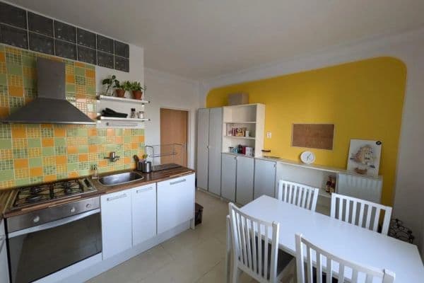 Prenájom bytu 2-izbový 69 m², Riazanská, Bratislava Prenájom bytu 2-izbový 69 m², Riazanská, Bratislava