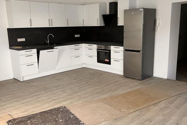 Prenájom bytu 2-izbový 80 m², Mittlere Ortsstr. 40, Rülzheim Prenájom bytu 2-izbový 80 m², Mittlere Ortsstr. 40, Rülzheim