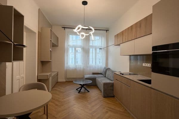 Prenájom bytu 2-izbový 64 m², Kubelíkova, Praha Prenájom bytu 2-izbový 64 m², Kubelíkova, Praha