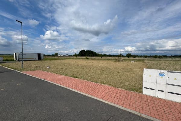 Predaj pozemku 817 m², Choťánky Predaj pozemku 817 m², Choťánky