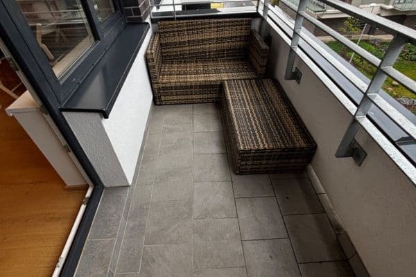 Prenájom bytu 1-izbový 29 m², Thomasova, Praha Prenájom bytu 1-izbový 29 m², Thomasova, Praha