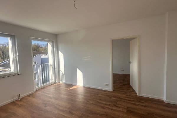 Prenájom bytu 2-izbový 50 m², Honseler Straße 23a, Lüdenscheid, Severné Porýnie - Westfálsko Prenájom bytu 2-izbový 50 m², Honseler Straße 23a, Lüdenscheid, Severné Porýnie - Westfálsko