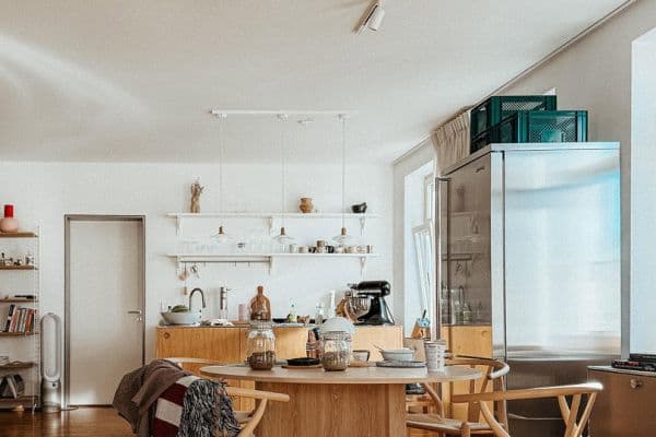 Prenájom bytu 3-izbový 75 m², Dufourstrasse 35, Leipzig, Sasko Prenájom bytu 3-izbový 75 m², Dufourstrasse 35, Leipzig, Sasko