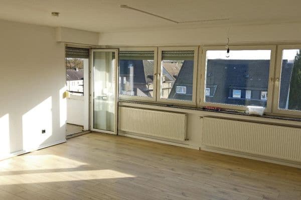 Prenájom bytu 3-izbový 82 m², Sachsenstraße 176, Recklinghausen Prenájom bytu 3-izbový 82 m², Sachsenstraße 176, Recklinghausen