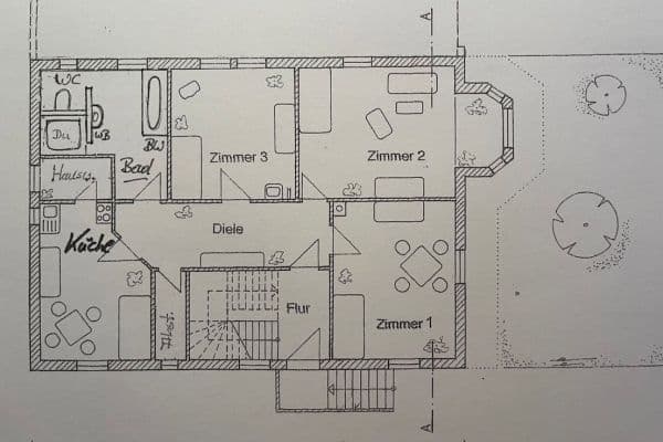 Prenájom bytu 3-izbový 100 m², Mosbach, Bádensko-Wurttembersko Prenájom bytu 3-izbový 100 m², Mosbach, Bádensko-Wurttembersko