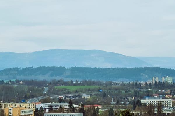 Predaj bytu 3-izbový 85 m², Svatošská, Karlovy Vary Predaj bytu 3-izbový 85 m², Svatošská, Karlovy Vary