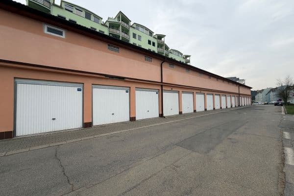 Predaj garáže 17 m², Jasanová, Blansko Predaj garáže 17 m², Jasanová, Blansko