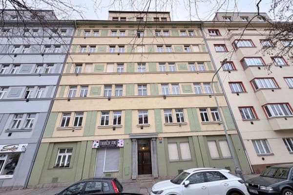 Predaj bytu 1-izbový 48 m², náměstí Dr. Václava Holého, Praha Predaj bytu 1-izbový 48 m², náměstí Dr. Václava Holého, Praha