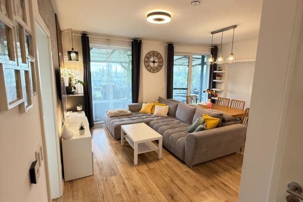 Prenájom bytu 3-izbový 65 m², Tupého, Bratislava Prenájom bytu 3-izbový 65 m², Tupého, Bratislava