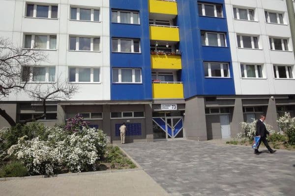 Prenájom bytu 2-izbový 47 m², Holzmarktstrasse 73, Berlin, Berlín Prenájom bytu 2-izbový 47 m², Holzmarktstrasse 73, Berlin, Berlín