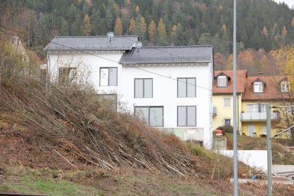 Predaj domu 198 m², pozemek 380 m², Bad Wildbad Predaj domu 198 m², pozemek 380 m², Bad Wildbad