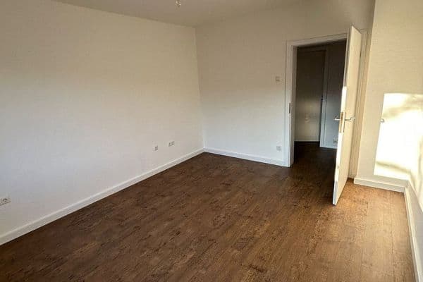 Prenájom bytu 3-izbový 57 m², Essen, Severné Porýnie - Westfálsko Prenájom bytu 3-izbový 57 m², Essen, Severné Porýnie - Westfálsko