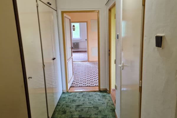 Predaj bytu 3-izbový 60 m², Růžová, Valašské Meziříčí Predaj bytu 3-izbový 60 m², Růžová, Valašské Meziříčí