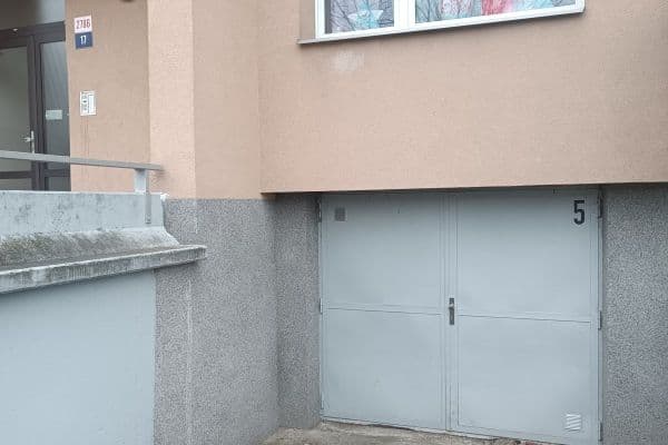 Prenájom garáže 19 m², Tylova, Ostrava-Zábřeh Prenájom garáže 19 m², Tylova, Ostrava-Zábřeh