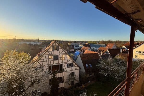 Prenájom bytu 5-izbový 117 m², Stuttgarter Straße 5, Herrenberg Prenájom bytu 5-izbový 117 m², Stuttgarter Straße 5, Herrenberg