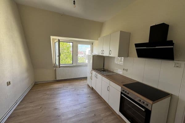 Prenájom bytu 2-izbový 60 m², Liebigstr. 74, Osnabrück, Dolné Sasko Prenájom bytu 2-izbový 60 m², Liebigstr. 74, Osnabrück, Dolné Sasko