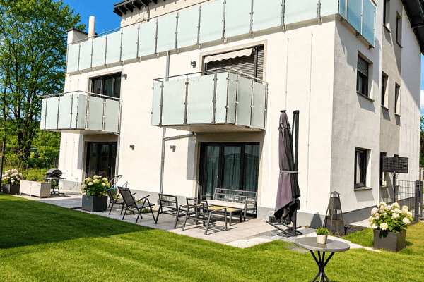 Prenájom bytu 4-izbový 125 m², Offenbach am Main Prenájom bytu 4-izbový 125 m², Offenbach am Main