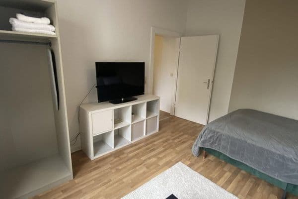 Prenájom bytu 1-izbový 32 m², Düsseldorf, Severné Porýnie - Westfálsko Prenájom bytu 1-izbový 32 m², Düsseldorf, Severné Porýnie - Westfálsko
