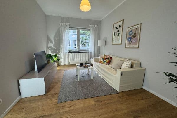 Prenájom bytu 2-izbový 65 m², Siemensstraße 52, Düsseldorf Prenájom bytu 2-izbový 65 m², Siemensstraße 52, Düsseldorf
