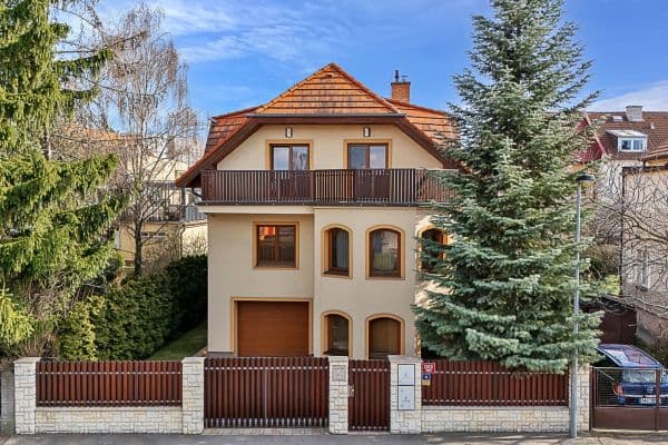 Predaj domu 285 m², pozemok 474 m², Obrovského, Praha Predaj domu 285 m², pozemok 474 m², Obrovského, Praha