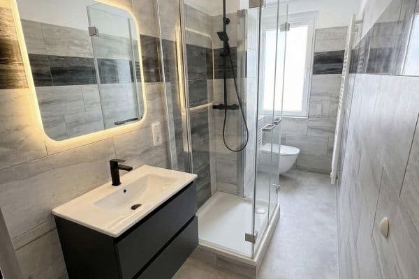 Predaj bytu 3-izbový 60 m², Pulvermühlenweg 31, Zwenkau Predaj bytu 3-izbový 60 m², Pulvermühlenweg 31, Zwenkau