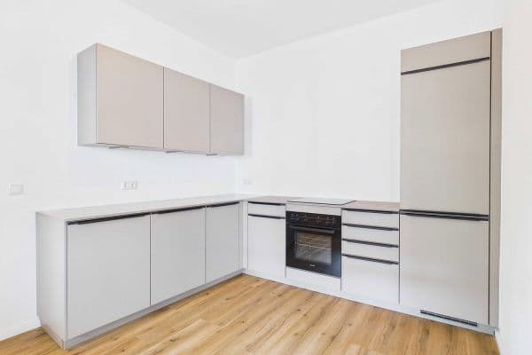 Prenájom bytu 2-izbový 51 m², Rot-Kreuz-Platz 5, Straubing Prenájom bytu 2-izbový 51 m², Rot-Kreuz-Platz 5, Straubing