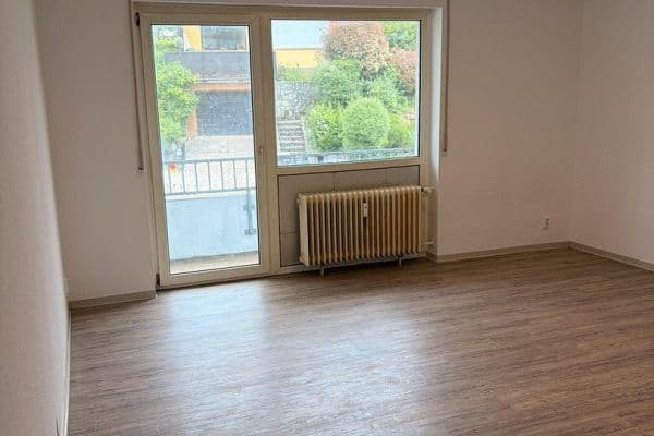 Prenájom bytu 1-izbový 31 m², Mainz, Porýnie-Falcko Prenájom bytu 1-izbový 31 m², Mainz, Porýnie-Falcko