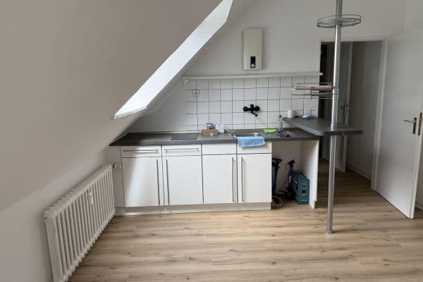 Prenájom bytu 2-izbový 33 m², Duisburg, Severné Porýnie - Westfálsko Prenájom bytu 2-izbový 33 m², Duisburg, Severné Porýnie - Westfálsko