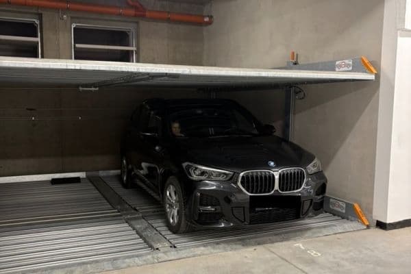 Prenájom garáže 13 m², Křepelčí, Brno, Jihomoravský kraj Prenájom garáže 13 m², Křepelčí, Brno, Jihomoravský kraj