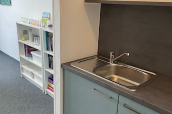 Prenájom kancelárie 17 m², Ostrovského, Praha Prenájom kancelárie 17 m², Ostrovského, Praha