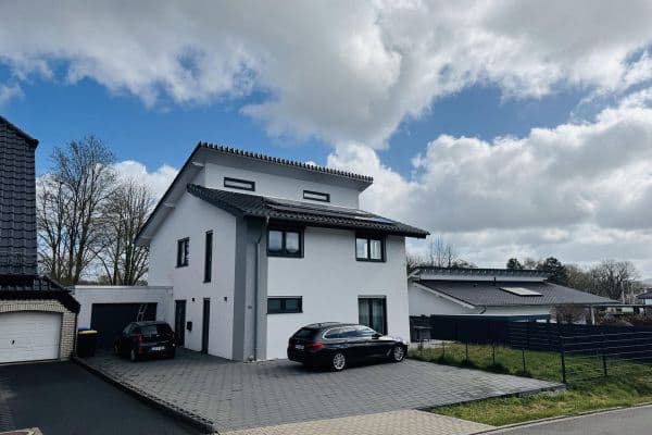 Predaj domu 177 m², pozemek 644 m², Johanne-Stelzer-Straße 36 2016, Nordrhein-Westfalen - Vlotho Predaj domu 177 m², pozemek 644 m², Johanne-Stelzer-Straße 36 2016, Nordrhein-Westfalen - Vlotho