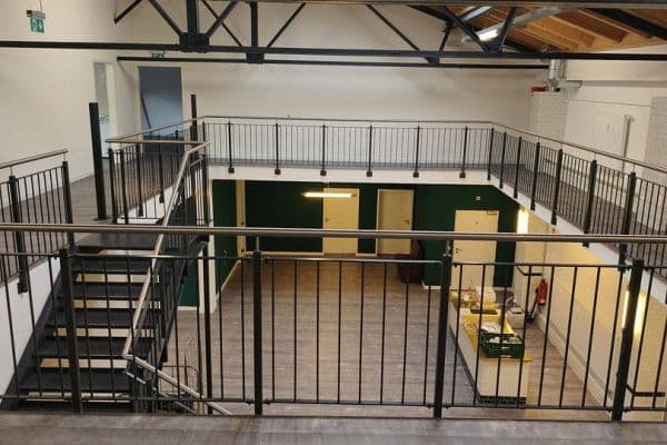 Prenájom kancelárie 565 m², Ringbahnstraße 22-30, Berlin, Berlín Prenájom kancelárie 565 m², Ringbahnstraße 22-30, Berlin, Berlín